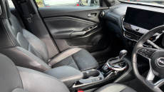 Nissan Juke 1.0 DiG-T Tekna 5dr DCT Petrol Hatchback